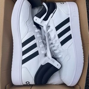 Men’s Adidas Basketball Shoes